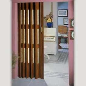 Puertas de madera, referencia PT013