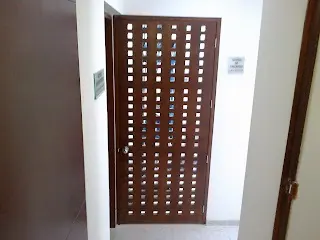 Puertas de madera, referencia PT016