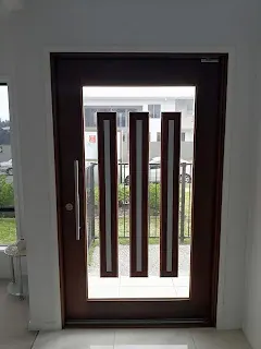 Puertas de madera, referencia PT049